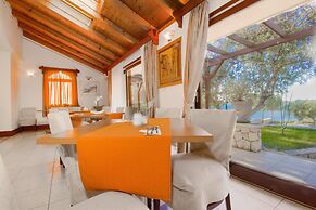 Pansion Zlatna Ribica