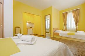 Pansion Zlatna Ribica