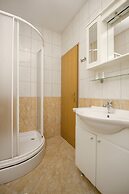 Pansion Zlatna Ribica