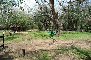 Isinkwe Backpackers Bushcamp