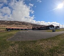 Hotel Sveinbjarnargerdi