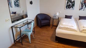 Hotel Sveinbjarnargerdi