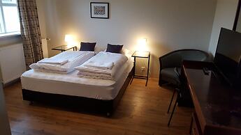 Hotel Sveinbjarnargerdi