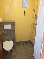 Hotel Sveinbjarnargerdi