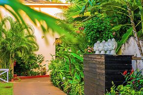 O Hotel Goa, Candolim Beach