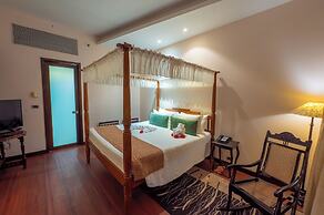 O Hotel Goa, Candolim Beach