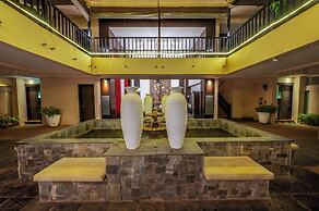 O Hotel Goa, Candolim Beach