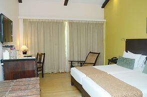 O Hotel Goa, Candolim Beach