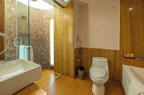 O Hotel Goa, Candolim Beach