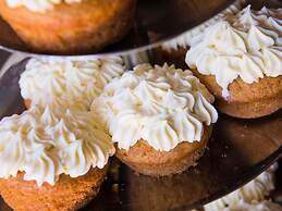 aha Thakadu River Camp