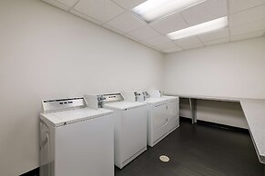Best Western Douglas Inn & Suites