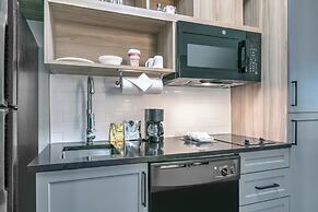 Candlewood Suites Houston I-10 East by IHG