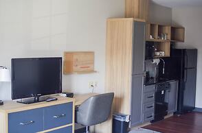 Candlewood Suites Houston I-10 East by IHG