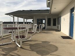 Motel 6 Front Royal, VA