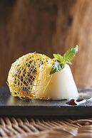 Tuningi Safari Lodge