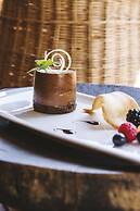 Tuningi Safari Lodge