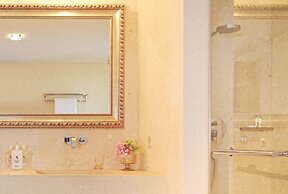 Guarda Golf Hotel & Residences