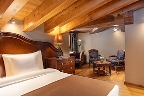 Guarda Golf Hotel & Residences