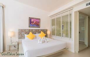 The Briza Beach Resort Khaolak