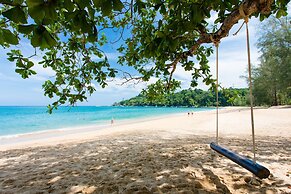 The Briza Beach Resort Khaolak