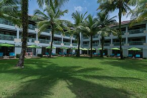 The Briza Beach Resort Khaolak