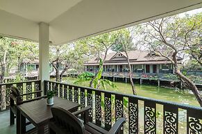 Le Charme Sukhothai Historical Park Resort