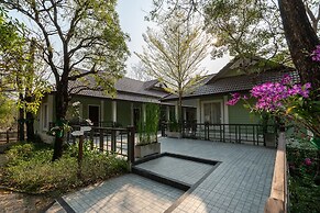 Le Charme Sukhothai Historical Park Resort