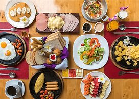 Le Charme Sukhothai Historical Park Resort