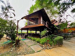 Pai Hotsprings Spa Resort