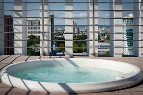 Hotel Adrianópolis All Suites