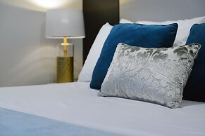 High Cross Randwick by Sydney Lodges