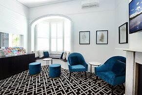 High Cross Randwick by Sydney Lodges