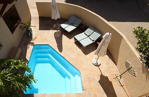 Lavender Manor Guest Lodge