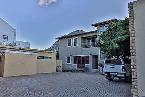 Lavender Manor Guest Lodge