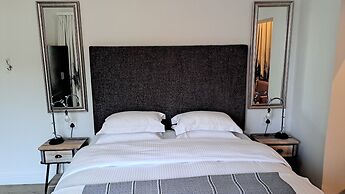 Lavender Manor Guest Lodge