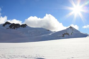 Franz Alpine Retreat