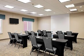 Hampton Inn & Suites Ridgecrest