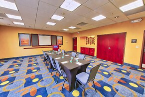 Hampton Inn & Suites Ridgecrest