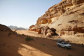 Captain's Desert Camp