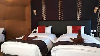 Captain's Desert Camp