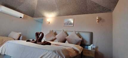 Captain's Desert Camp