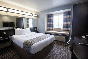 Microtel Inn & Suites by Wyndham Waynesburg