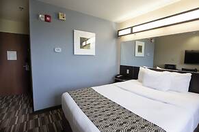 Microtel Inn & Suites by Wyndham Waynesburg