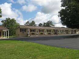 All Seasons Inn Corp