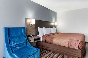 Quality Inn & Suites Sulphur Springs