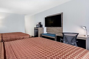 Quality Inn & Suites Sulphur Springs