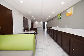 Quality Inn & Suites Sulphur Springs