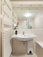 FLOWER´s by Limehome