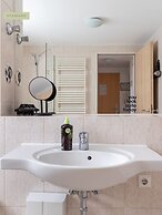 FLOWER´s by Limehome