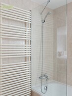 FLOWER´s by Limehome